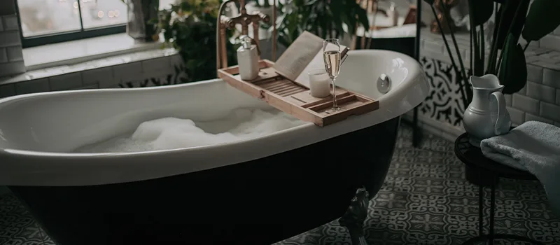 Full Bed Bathtub Replacement in Liberty Village, Toronto