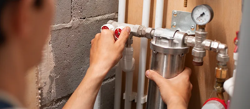 Plumbers to Fix Water Pressure Issues in House in Liberty Village, Toronto